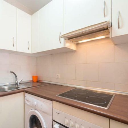 Apartamento Luminoso Centro Малага Экстерьер фото